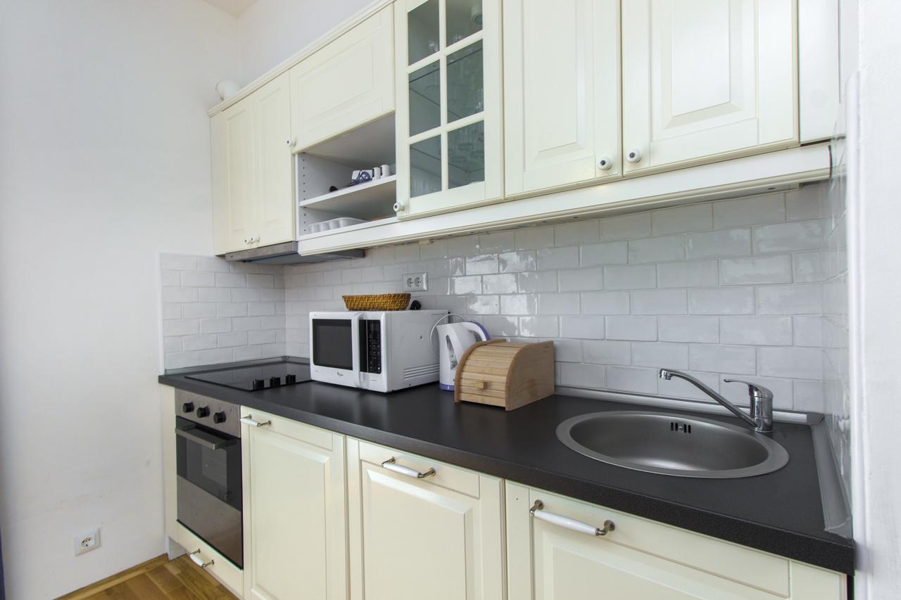 Apartments Villa Tribunj Tribunj  Ngoại thất bức ảnh