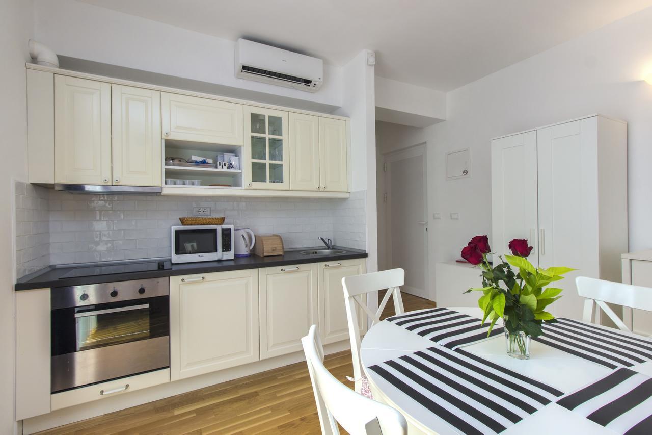 Apartments Villa Tribunj Tribunj  Ngoại thất bức ảnh